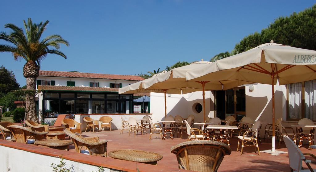 Albergo Romana กาโปลิเวรี ภายนอก รูปภาพ